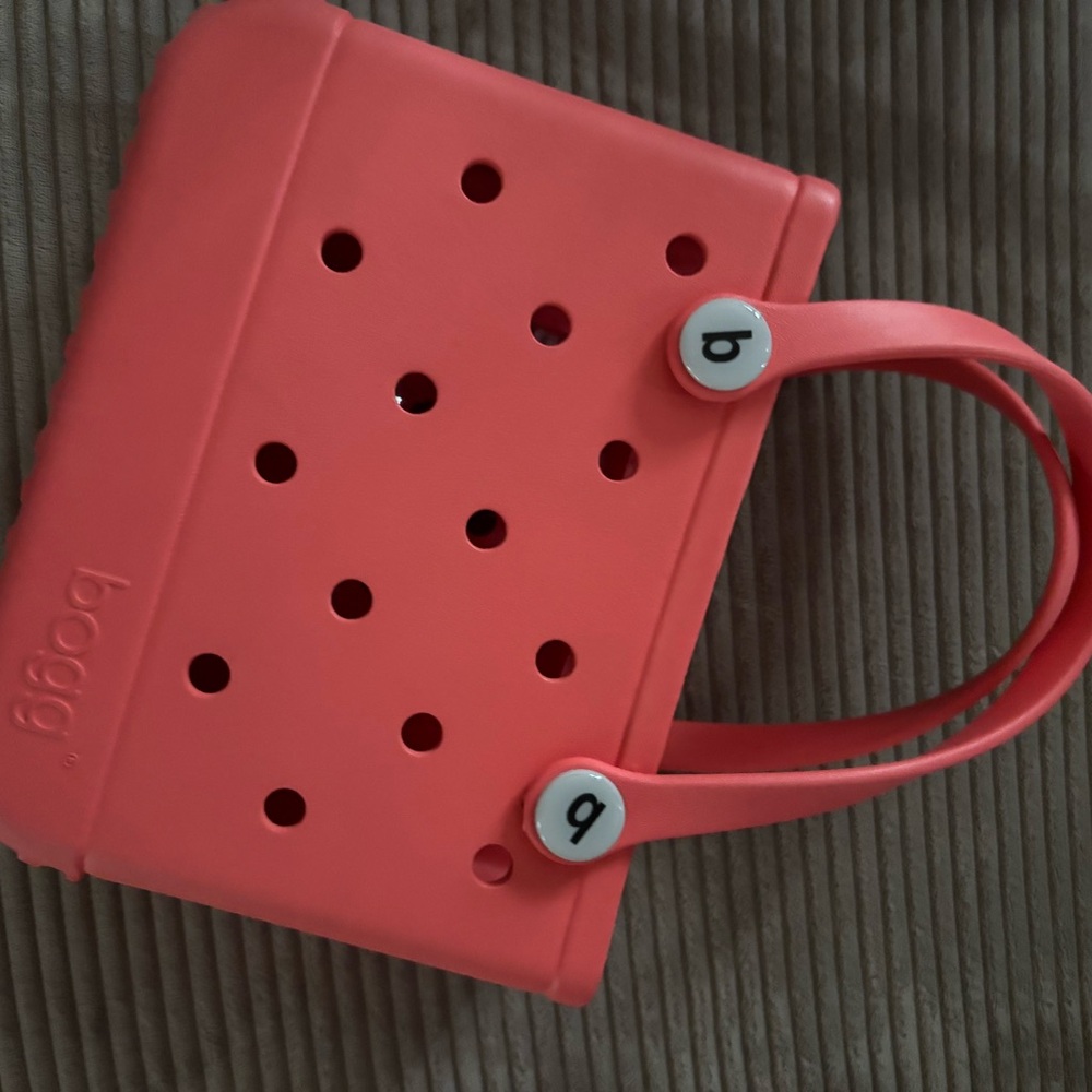 Women's Coral Tote Bag